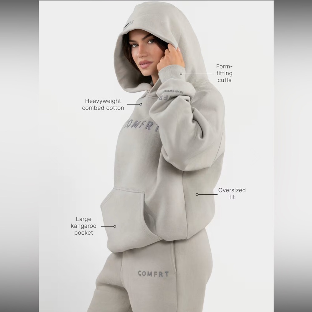 COPY - COMFRT - Matching Hoodie and Sweatpants Set